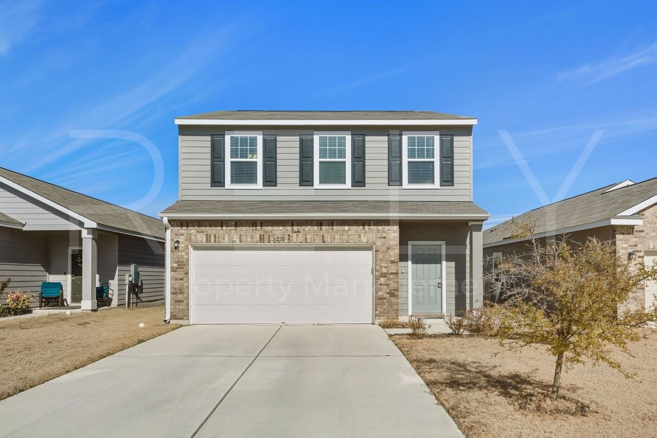 220 Wonderful Life Way