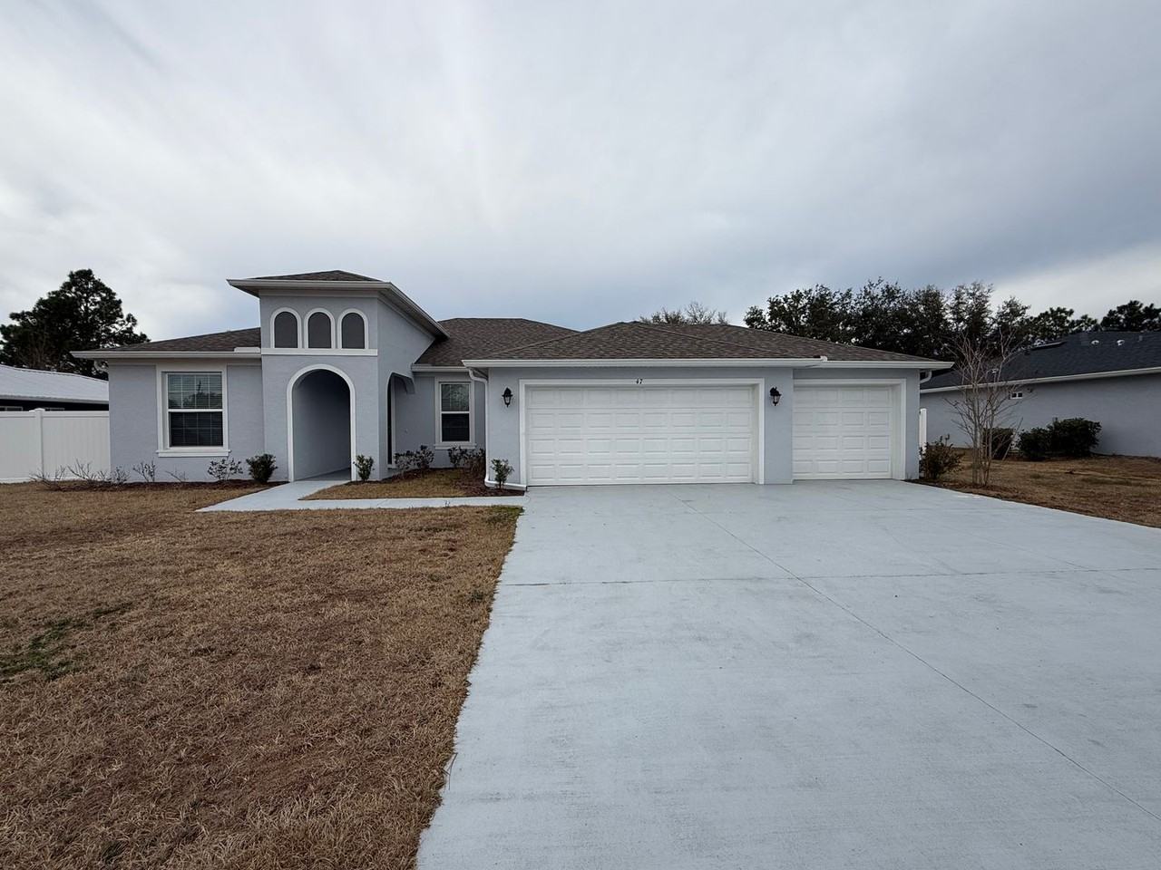 47 La Mancha Dr - Photo 3 of 38