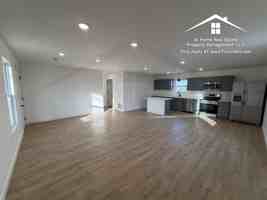 featured image of 508 E 8th St