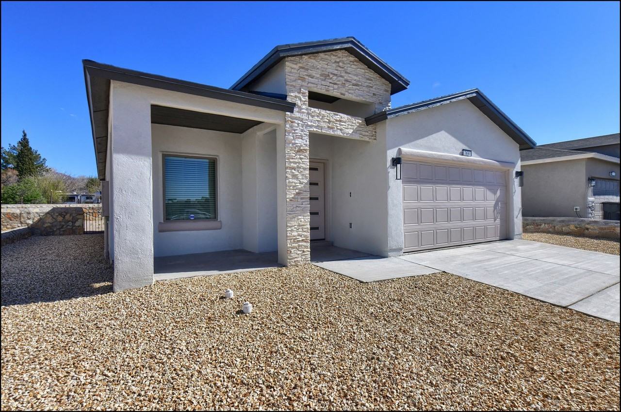 7830 Estrella St - Photo 2 of 37