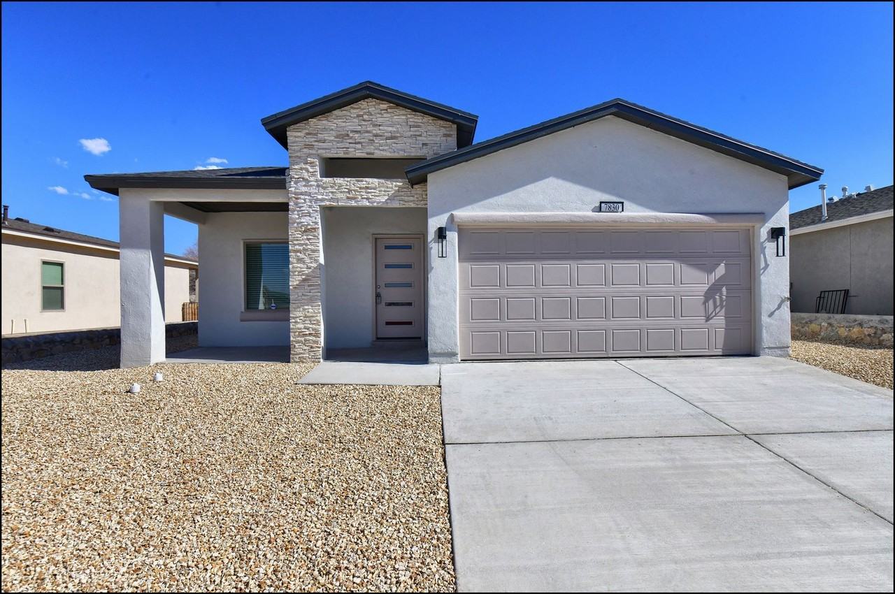 7830 Estrella St - Photo 3 of 37