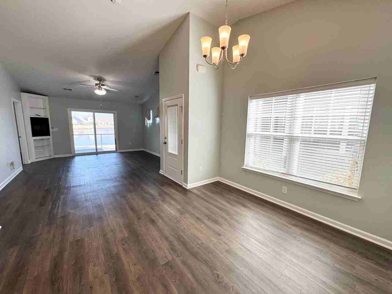 4439 Livorn Loop - Photo 4 of 15