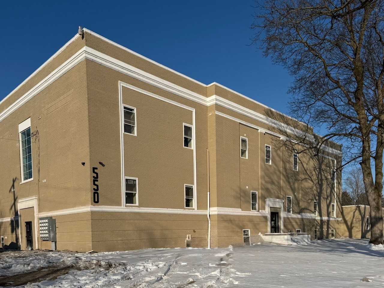 Hopkins Place Apartments - Photo 2 of 26