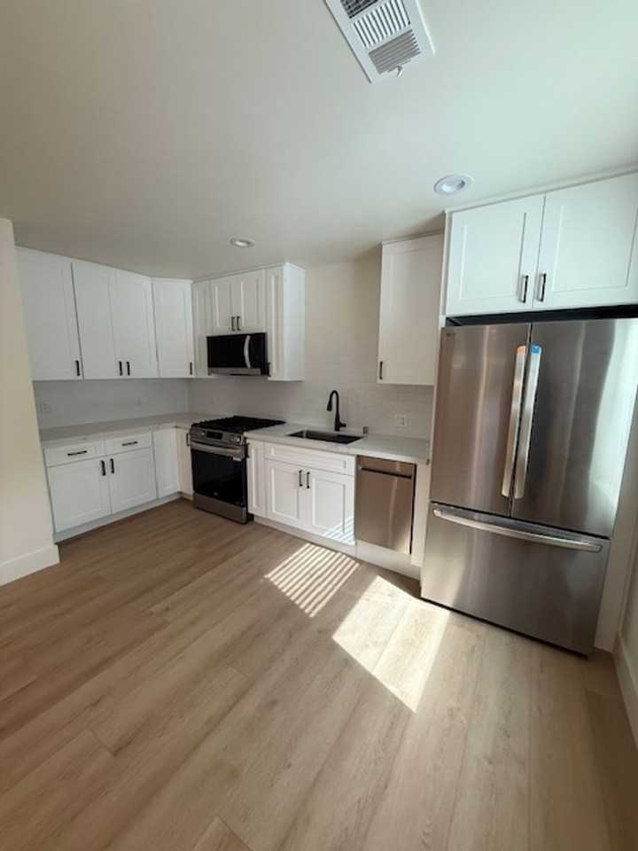 5943 E Adderley Dr #B - Photo 6 of 18