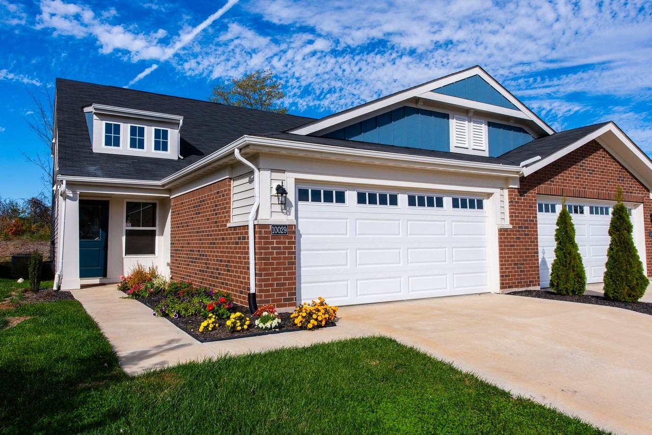 10029 Windcrest Farms Ln