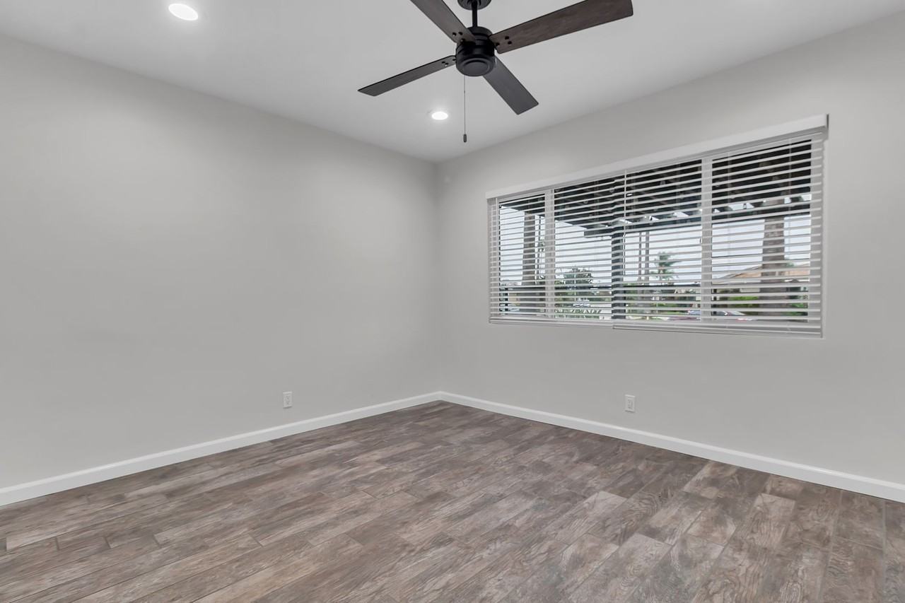 16223 Haldane St - Photo 2 of 20