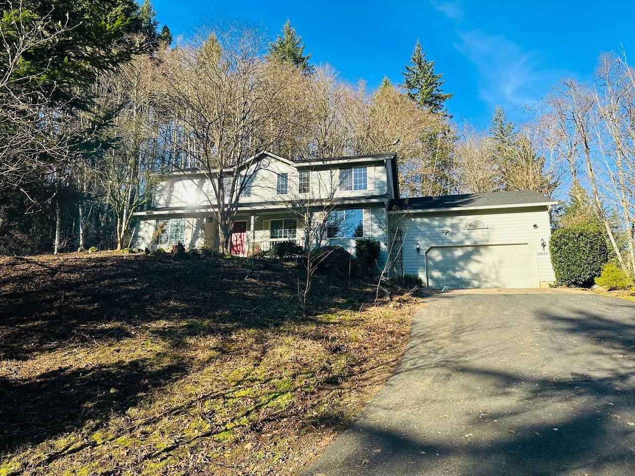 18820 Ne Sunrise Ln - Photo 2 of 33