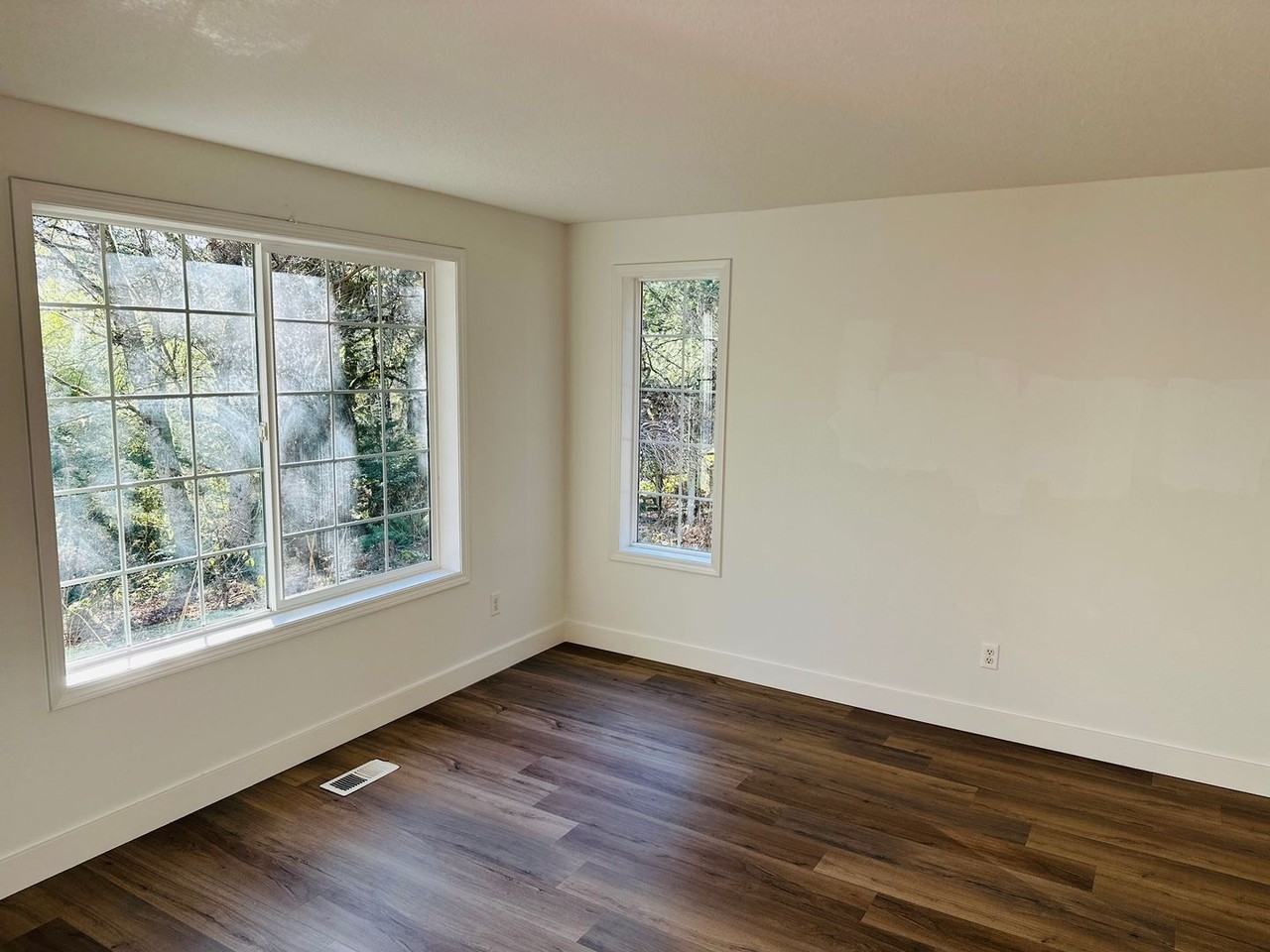 18820 Ne Sunrise Ln - Photo 6 of 33