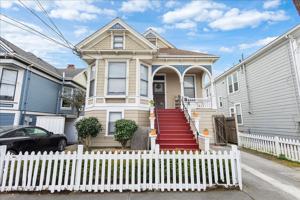 featured image of 2246 Encinal Ave #B