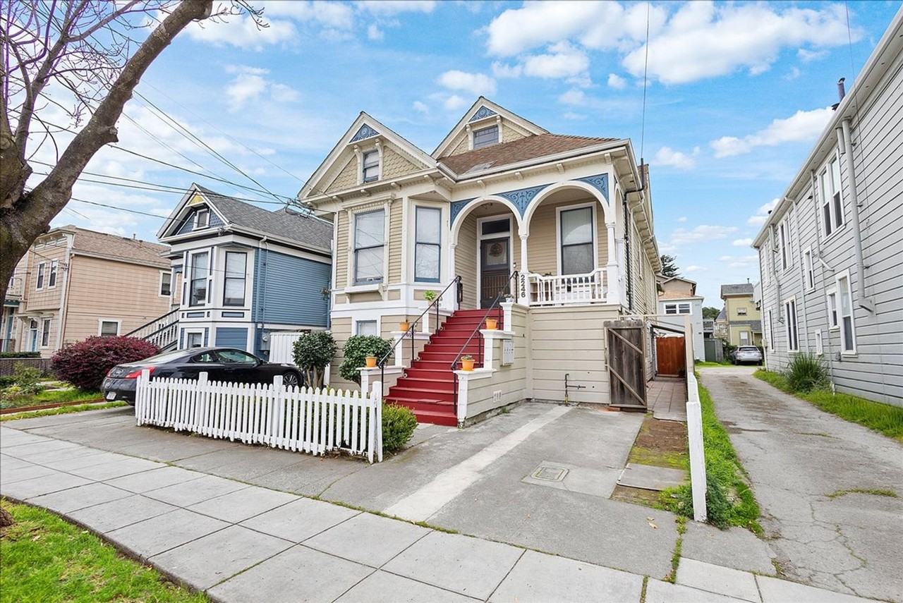 2246 Encinal Ave #B - Photo 2 of 16