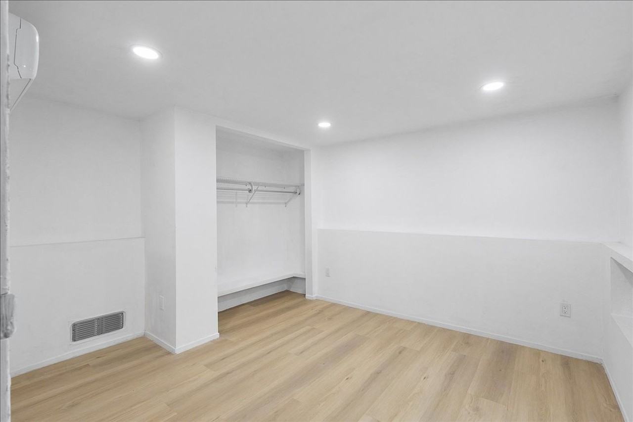 2246 Encinal Ave #B - Photo 7 of 16