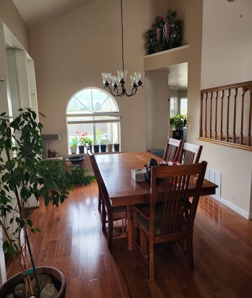 848 Granada Ln - Photo 2 of 21