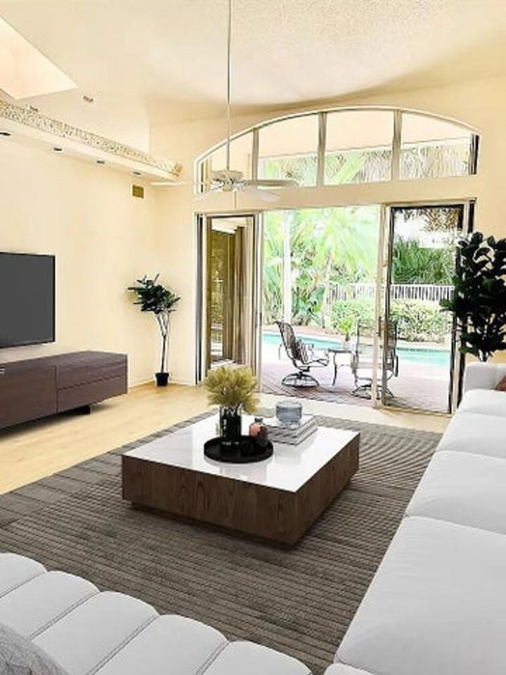 9119 Baybury Ln - Photo 6 of 29