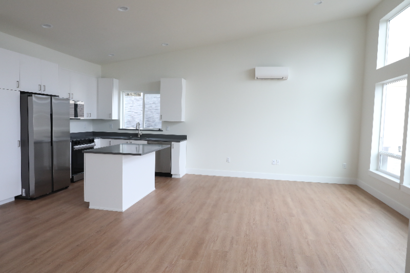 12903 Se Ridgecrest Rd - Photo 5 of 15