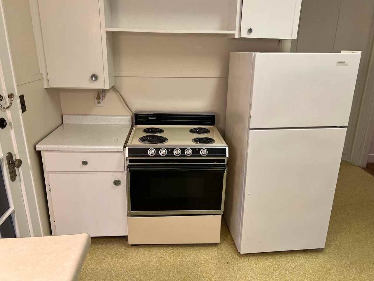 379 E 12th Ave - Photo 7 of 17