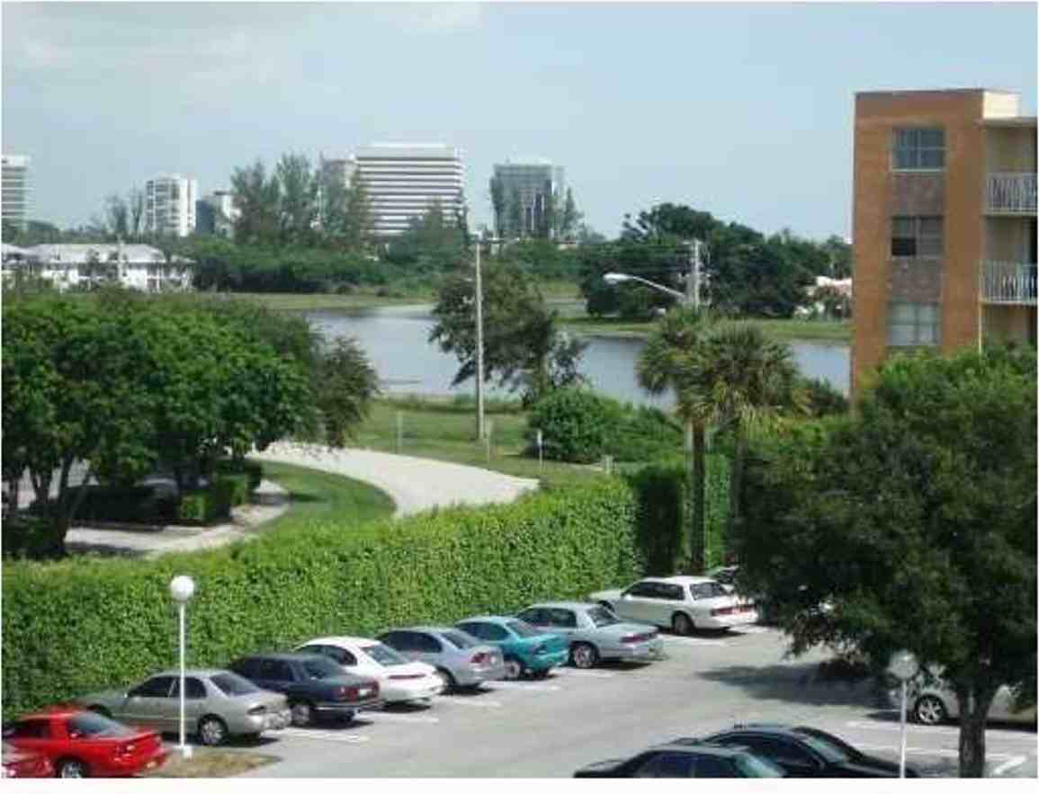 480 Executive Center Dr #K - Photo 2 of 8