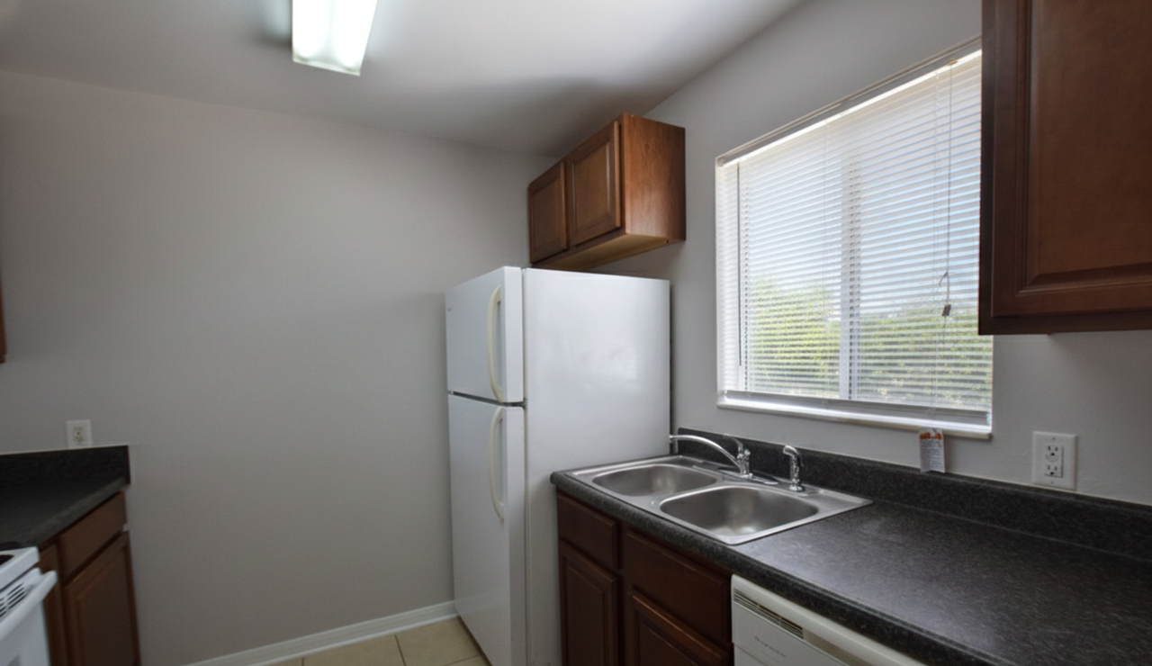 114 Cory Ln - Photo 4 of 16