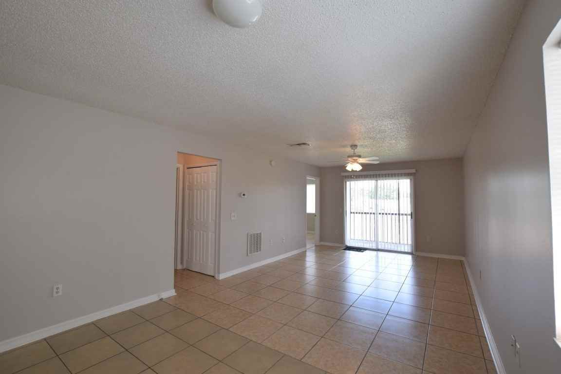 114 Cory Ln - Photo 6 of 16