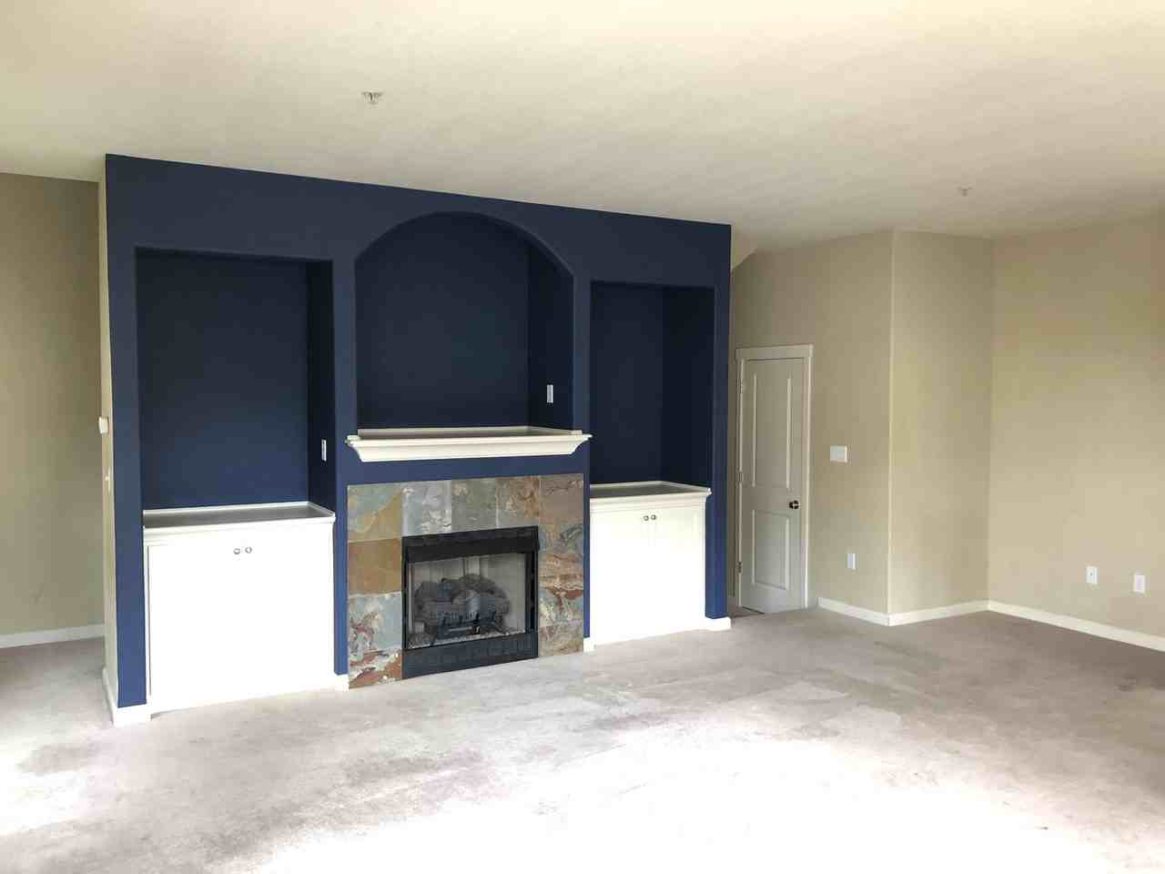 1060 Sw 170th Ave - Photo 5 of 15