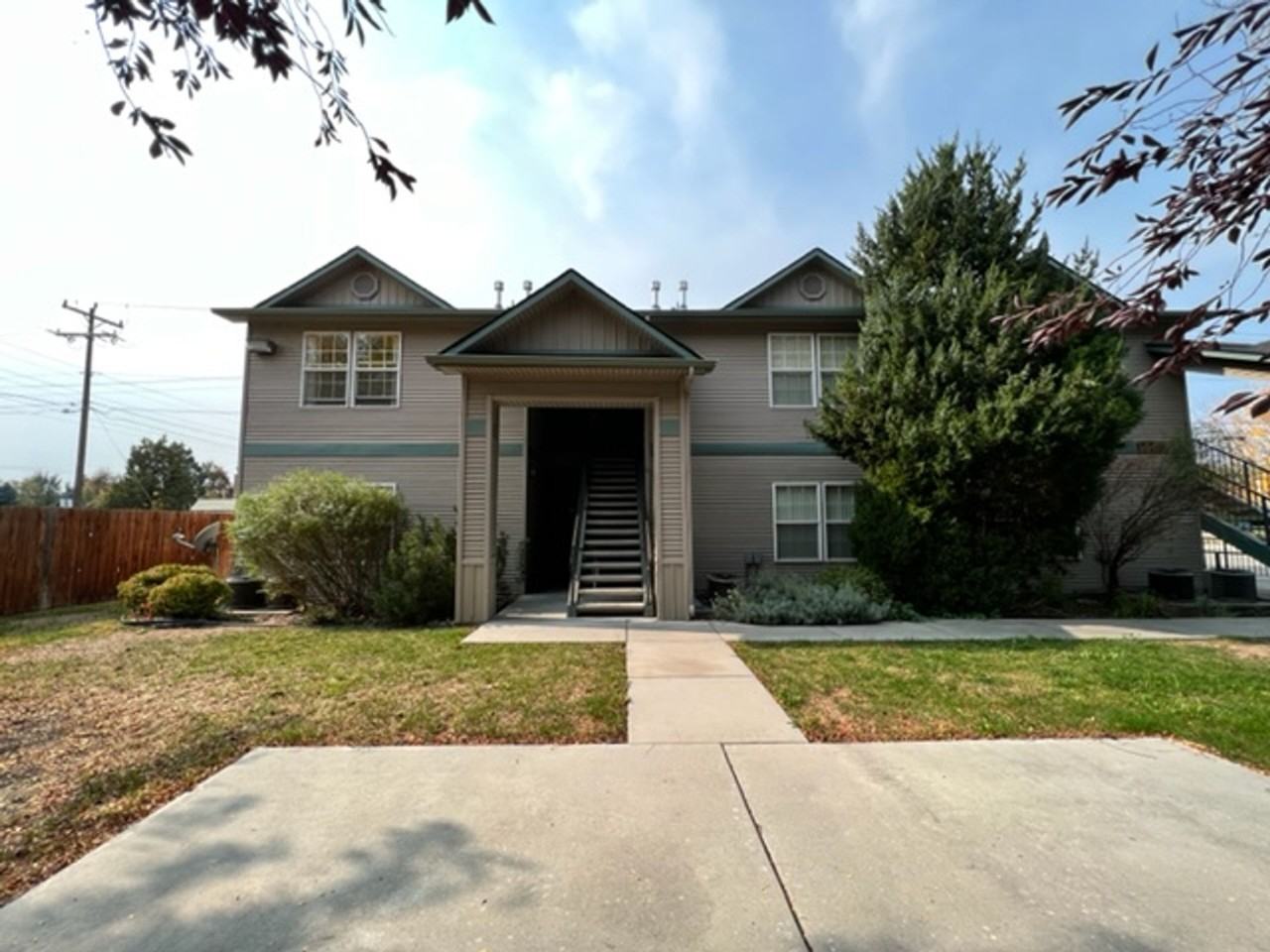 Roosevelt - 1500 - Photo 2 of 4