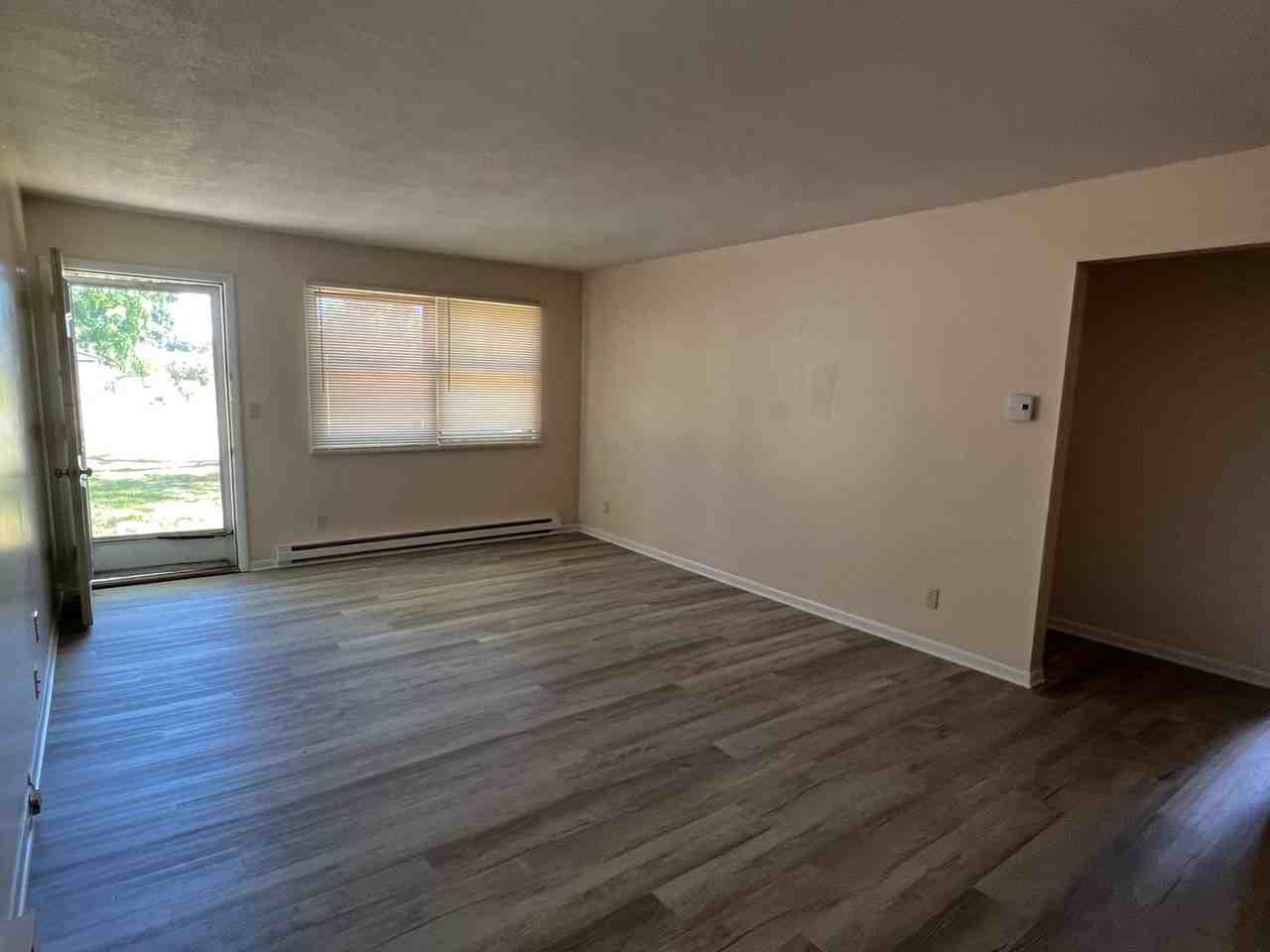 2264 Welch Dr - Photo 7 of 13