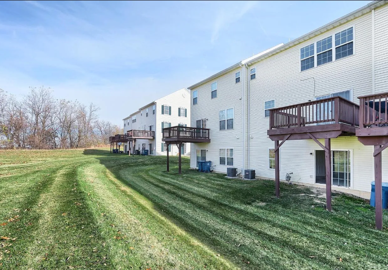 2304 Sunny Hill Cir - Photo 6 of 24