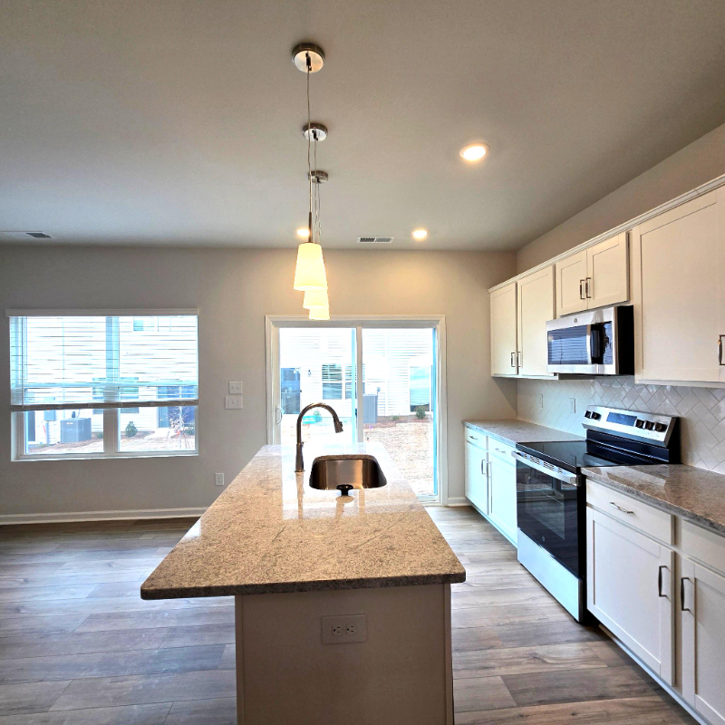 2734 Lehigh Rd #39 - Photo 6 of 19