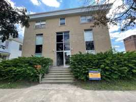 featured image of 1407 Charleston Ave