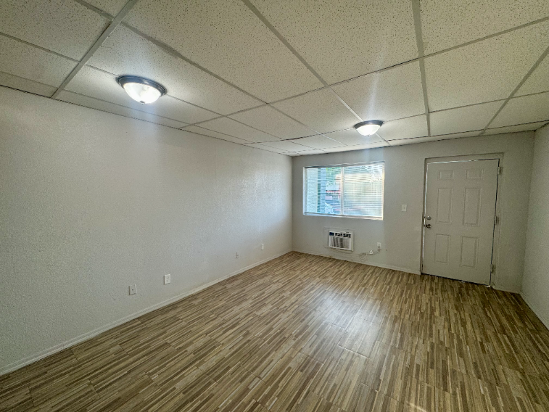 43 N Harris Dr #204 - Photo 4 of 9