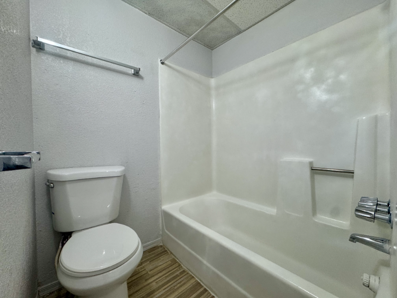 43 N Harris Dr #204 - Photo 7 of 9