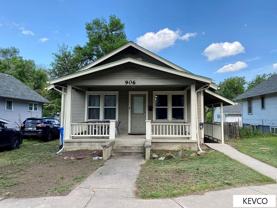 906 Mathews St - Photo 1 of 1