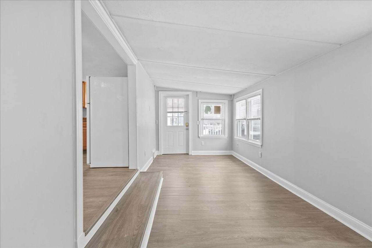 39 Avenue C - Photo 4 of 17