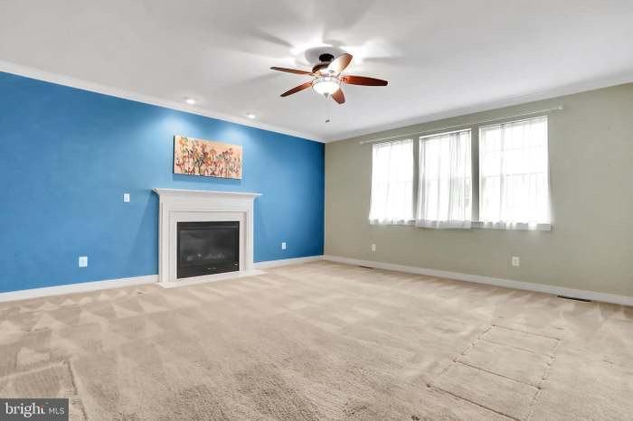 515 Waterdale Dr - Photo 6 of 20