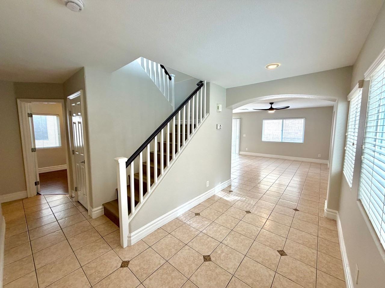 299 Dog Leg Dr - Photo 3 of 31