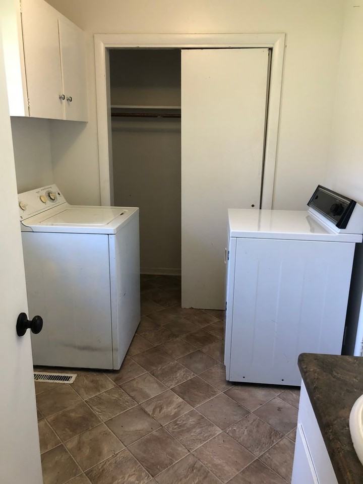 1000 Walnut St - Photo 6 of 15