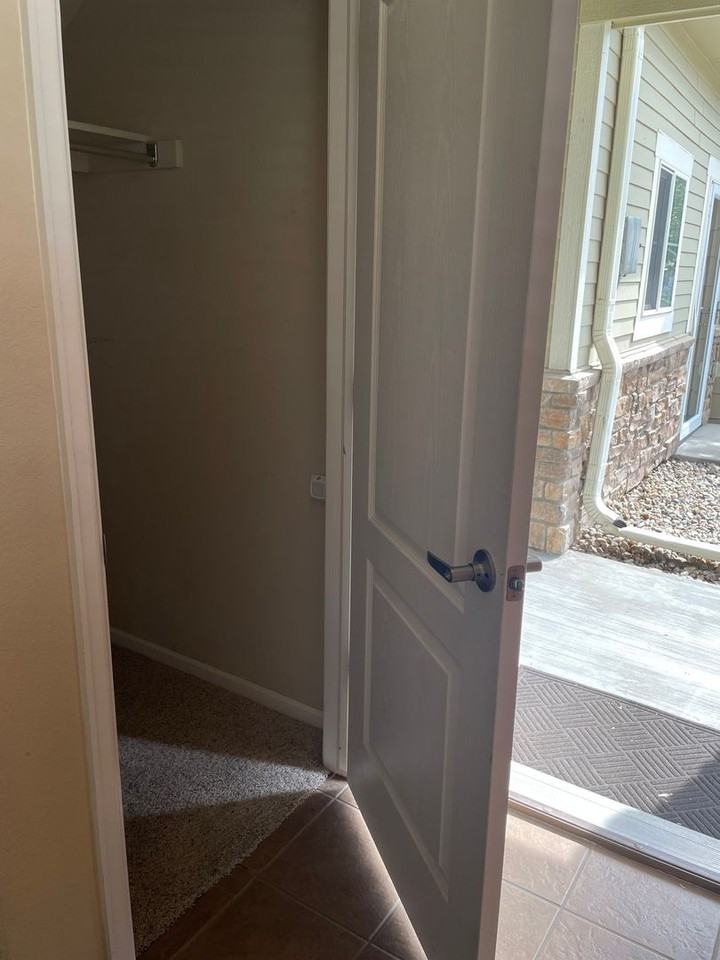 3815 Steelhead St #16H - Photo 4 of 37