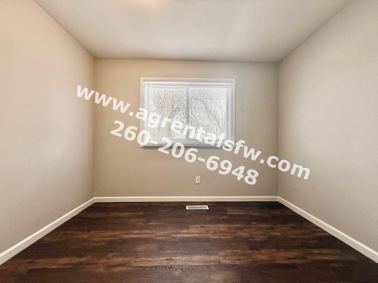 2714 Fairbrook Ct - Photo 6 of 13