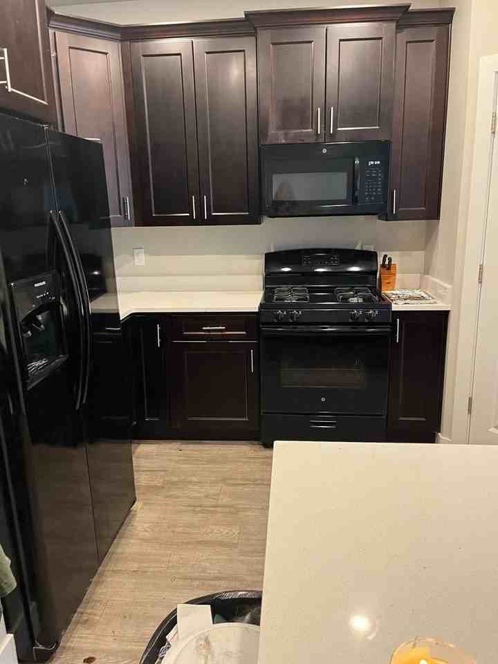 3056 N 275 E - Photo 5 of 6