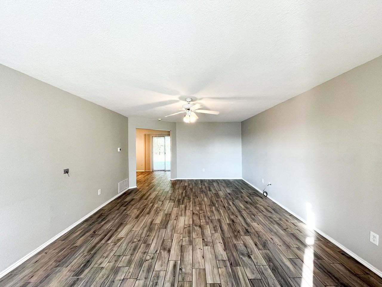 2503 Westwood Dr - Photo 5 of 39