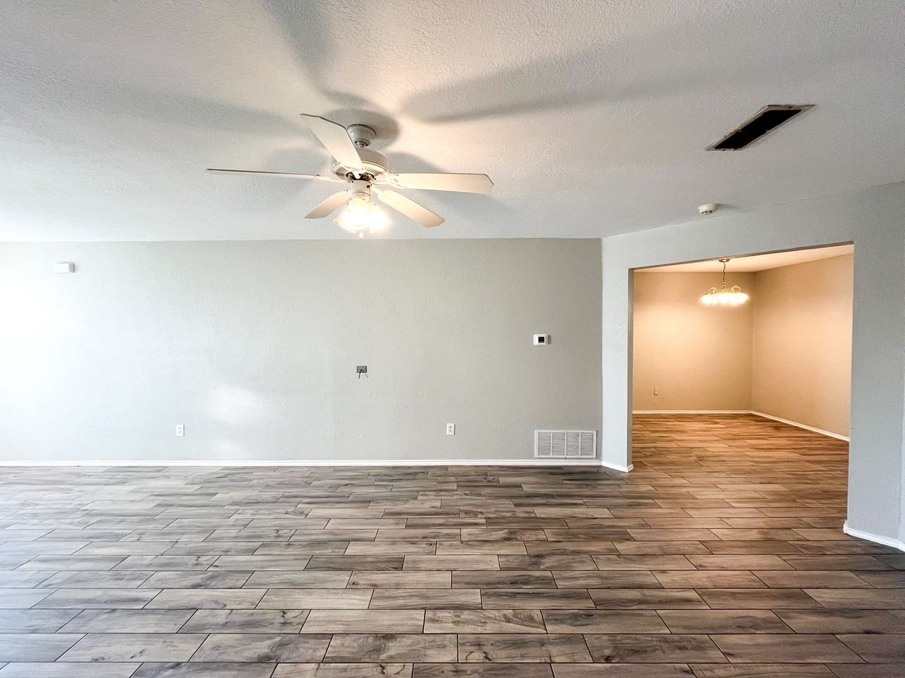 2503 Westwood Dr - Photo 7 of 39