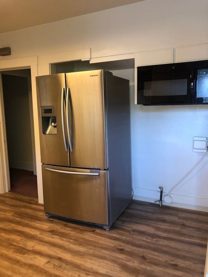 1193 East Ave - Photo 3 of 9