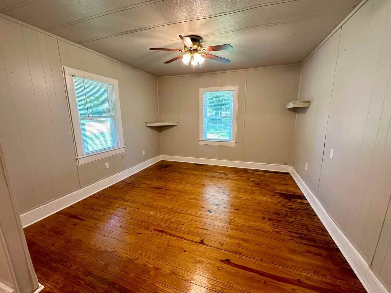 115 High St - Photo 3 of 12