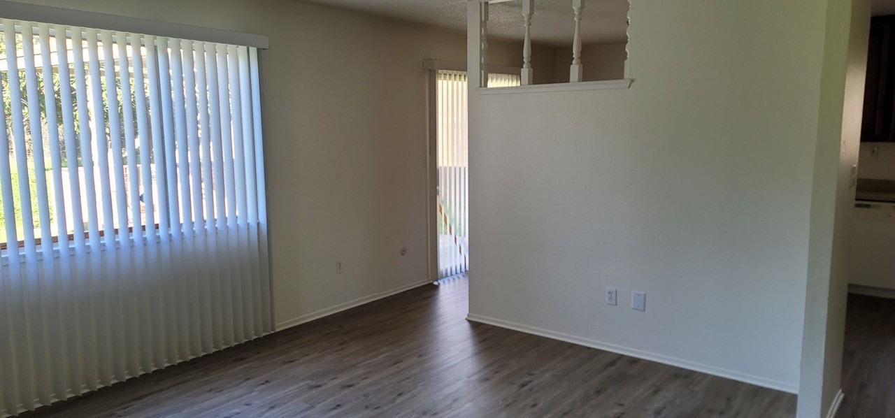 2783 Glen Arven Way - Photo 2 of 8