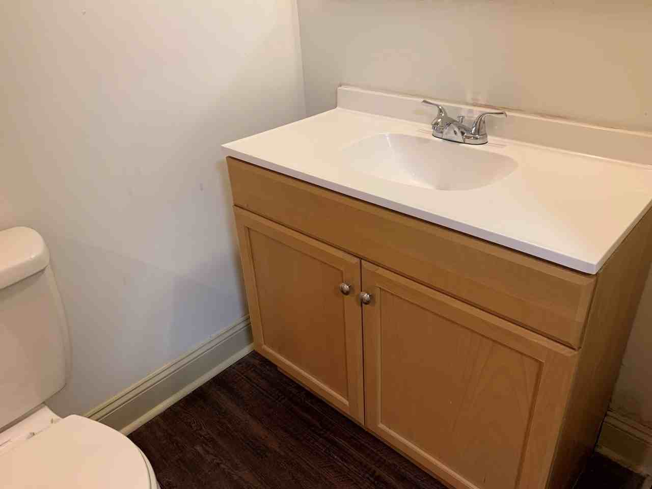 64 Maybrook Dr - Photo 4 of 14