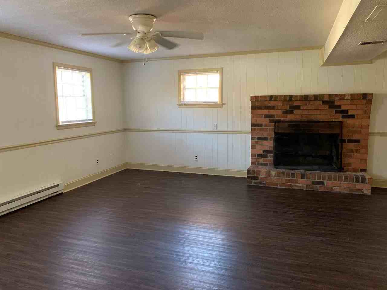 64 Maybrook Dr - Photo 6 of 14