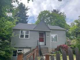 1005 Ne D St - Photo 1 of 1