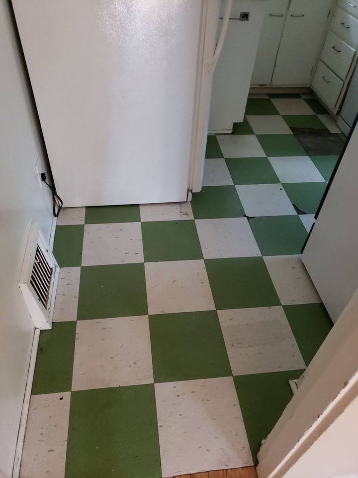 1005 Ne D St - Photo 5 of 28