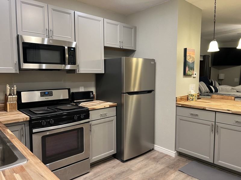 2030 Watts Ln - Photo 3 of 11