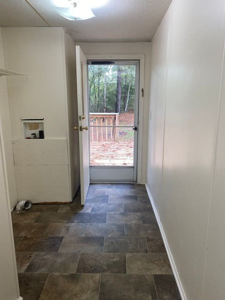 21321 Crawford Lake Rd - Photo 3 of 13