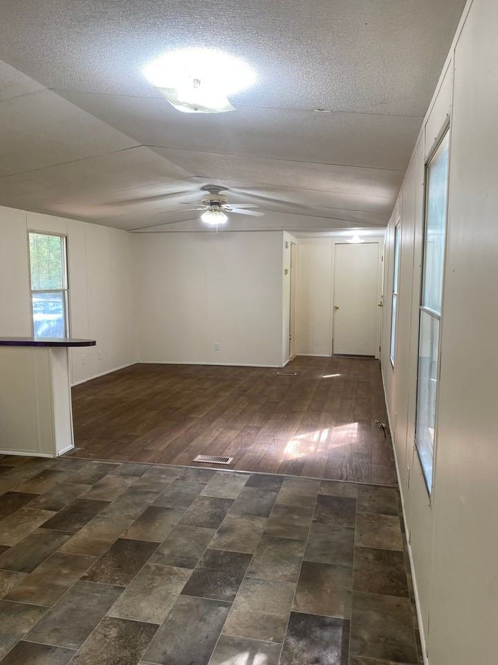 21321 Crawford Lake Rd - Photo 6 of 13